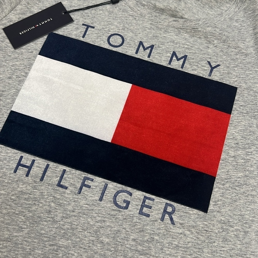 Tommy Hilfiger Women's Gray Logo T-Shirt - Picture 4 of 8